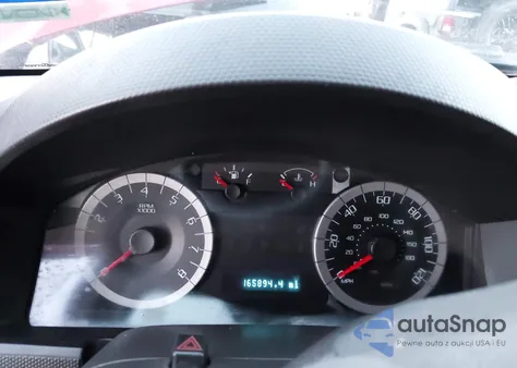 2010 Ford Escape Xlt z USA, uszkodzony, nr VIN 1FMCU0D71AKD45418